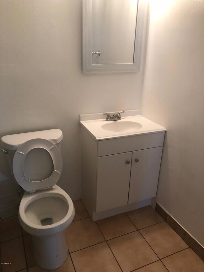 3113 N 47th Dr, Phoenix, AZ 85031 - photo 7