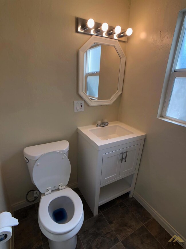 Apartment A, bathroom (prior to current tenant move in)