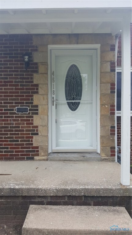 Covered Front Porch
