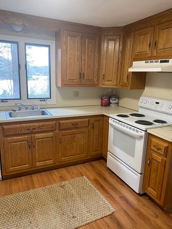 157 Chestnut St unit 6, Foxboro, MA 02035 - photo 2