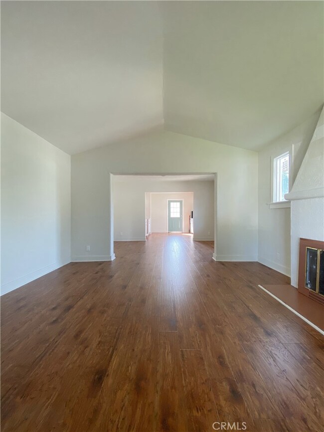 930 W 134th Place, Compton, CA 90222 - photo 3