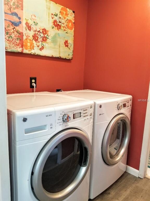 Laundry Room w/1/2 bath
