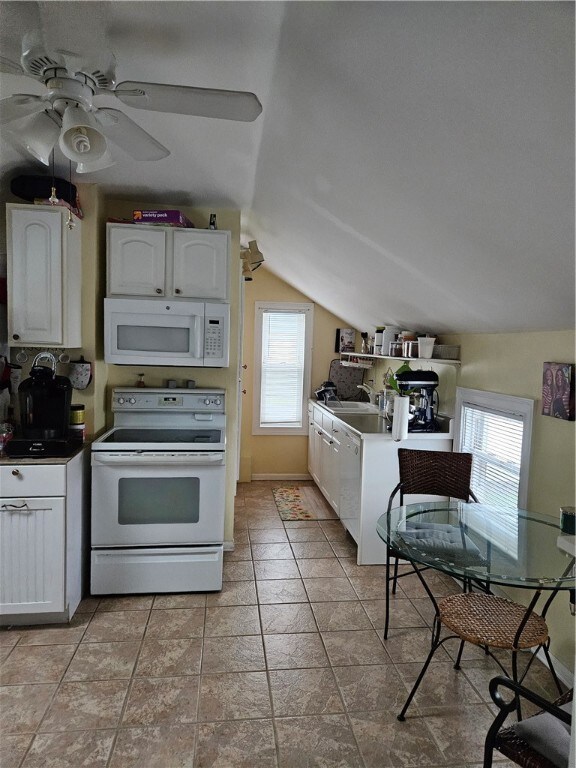 79 Oak St, Westerly, RI 02891 - photo 4