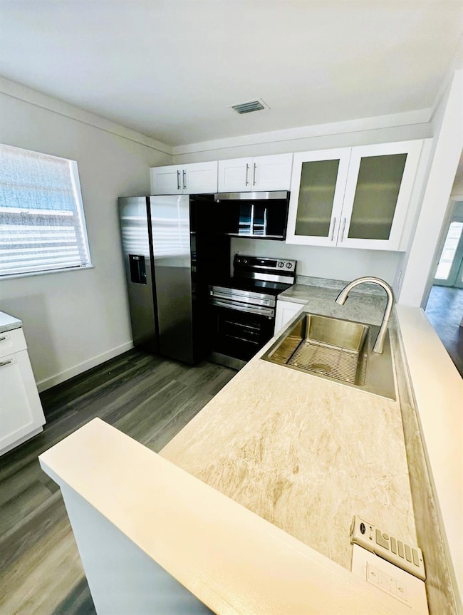 Kitchen counter/bar