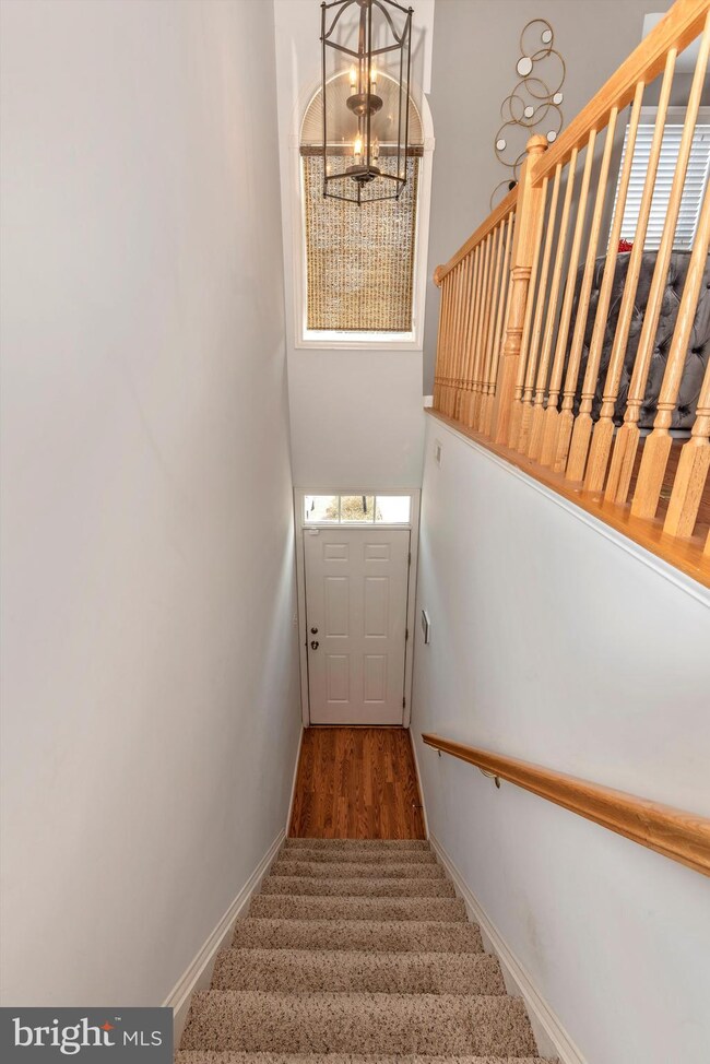 10314 Lantern Ln, Hagerstown, MD 21740 - photo 3