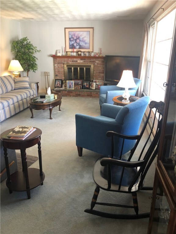 25 Glen Way, Westerly, RI 02891 - photo 3