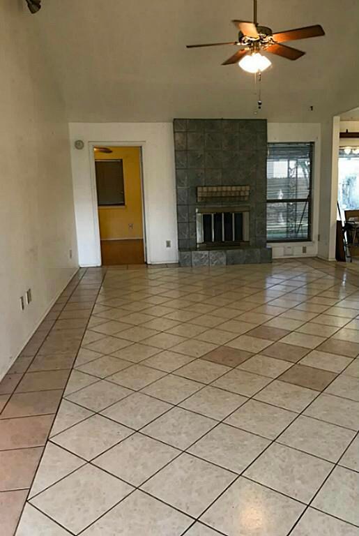 9518 Kingsvalley St, Houston, TX 77075 - photo 4