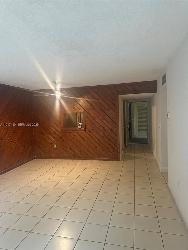 Capri Gardens Condominiums unit C103, Miami, FL 33161 - photo 2