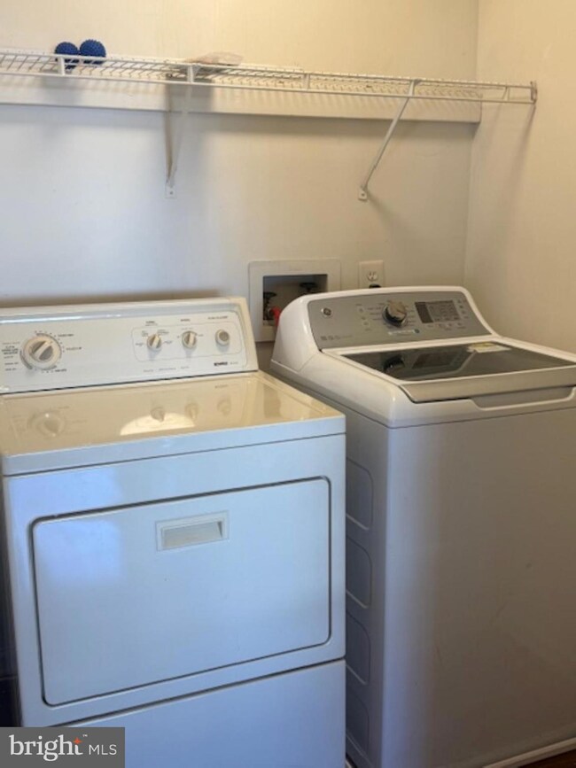 11164 Hamlet Ct, Fredericksburg, VA 22407 - photo 6