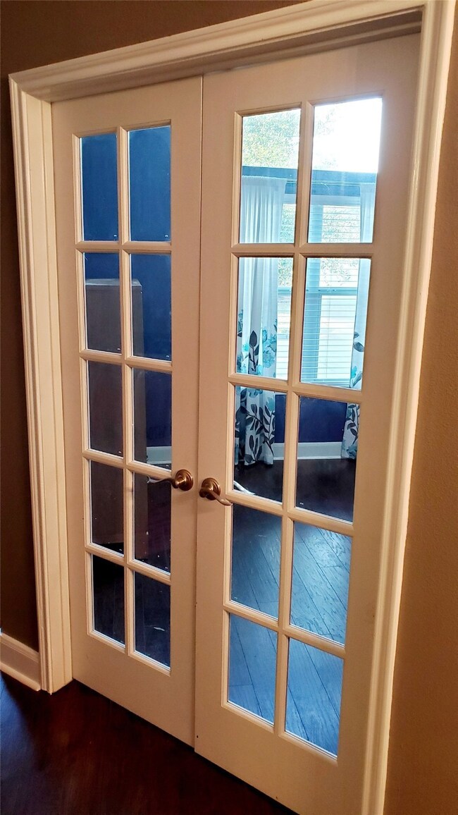 8919 Durham Manor Ln, Houston, TX 77075 - photo 6