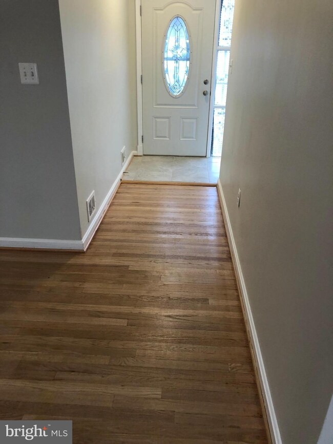 6524 8th Ave, Hyattsville, MD 20783 - photo 4