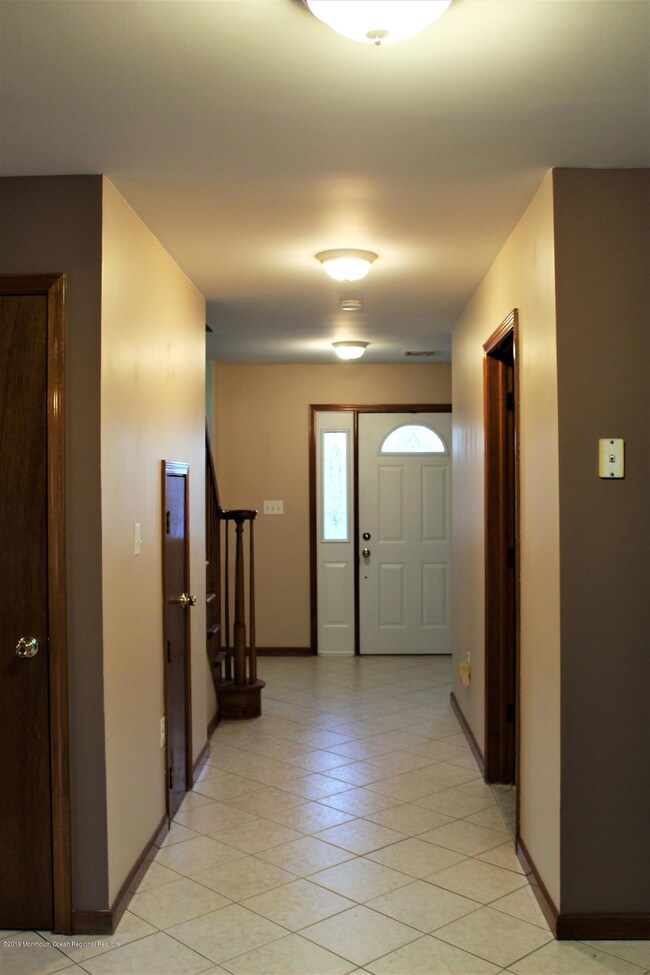 15 Crescent Place, Hazlet, NJ 07730 - photo 5