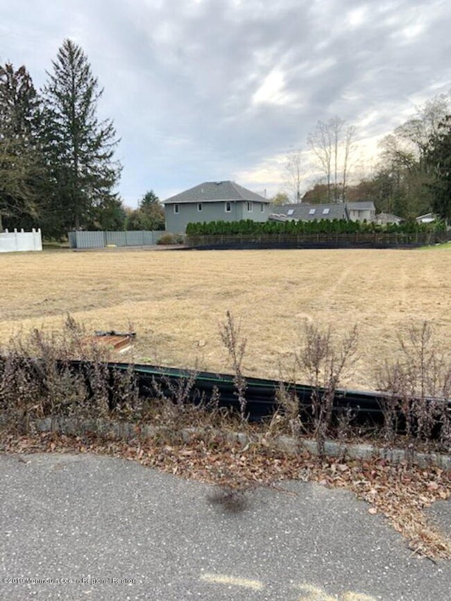 5 & 3 Clearview Dr.