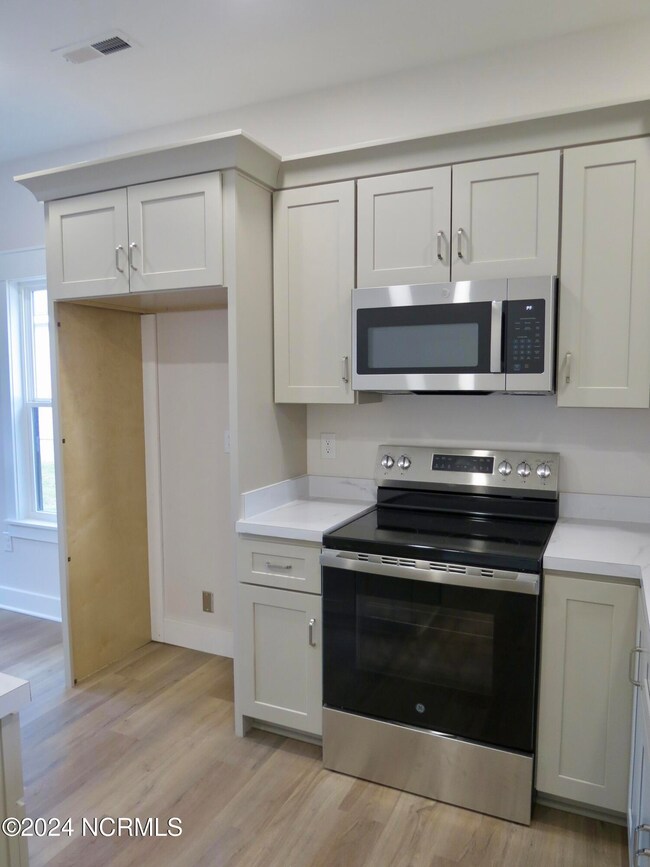 Edenton Kitchen 4