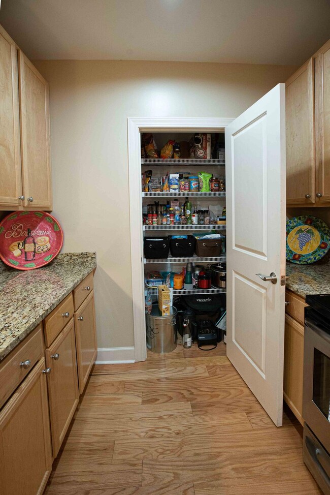 125 Kitchen Pantry
