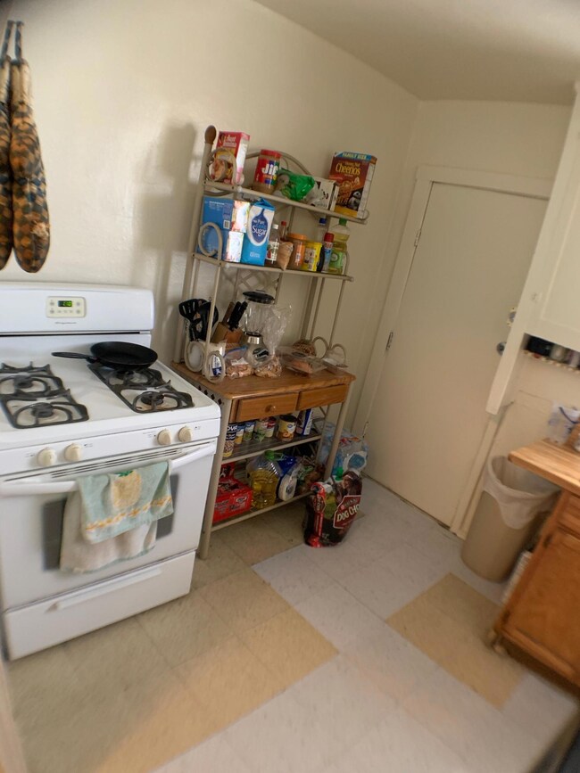 3416 Frankfort Ave, El Paso, TX 79930 - photo 6