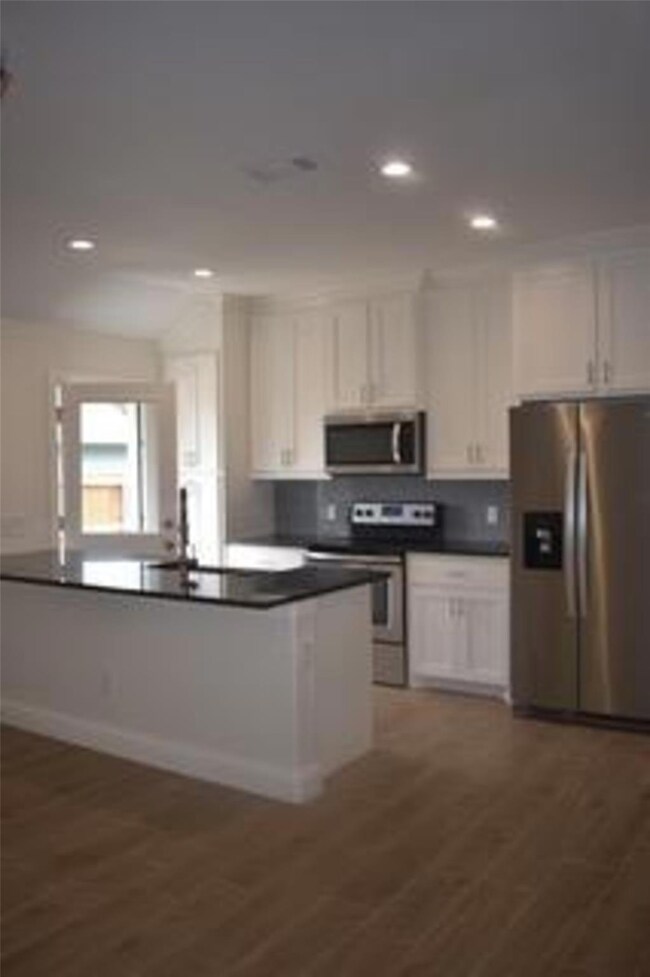 904 Rice St, Denison, TX 75020 - photo 5