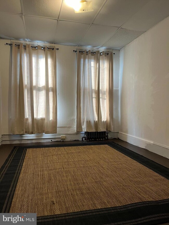 121 Poplar St, Reading, PA 19601 - photo 4