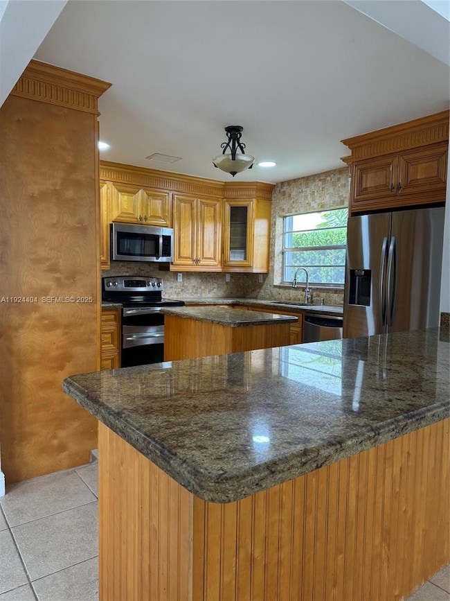 2911 SW 98th Ave, Miami, FL 33165 - photo 4