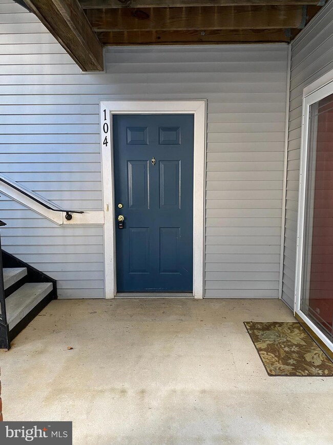 5003 Hollington Dr, Owings Mills, MD 21117 - photo 3