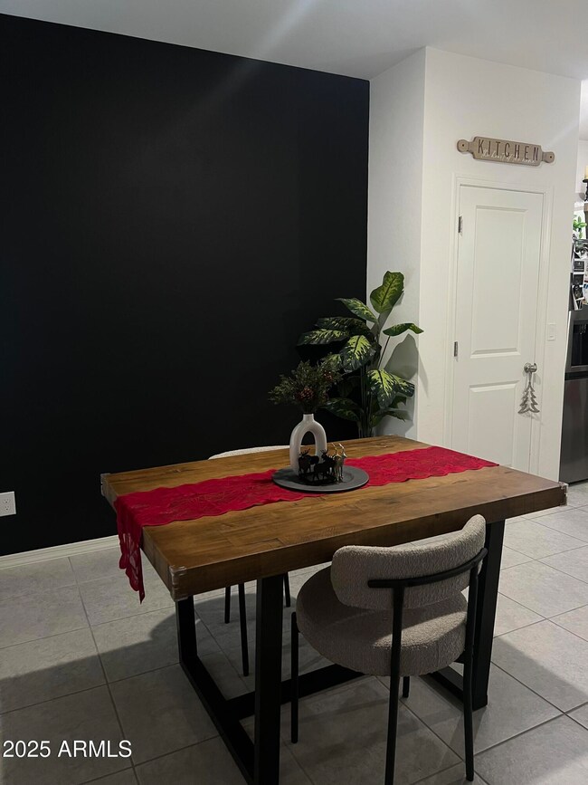 16631 W Desert Mirage Dr, Surprise, AZ 85388 - photo 7