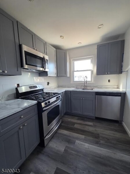 25 Oxford St unit 27, Paterson, NJ 07522 - photo 2