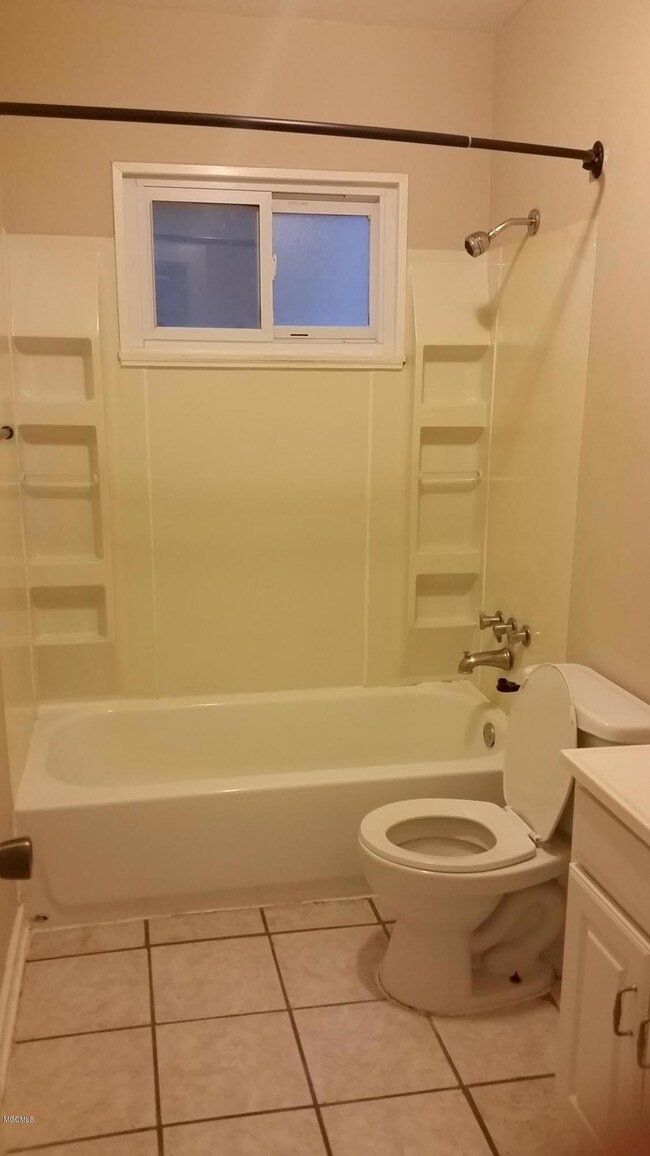 267 Forrest Ave, Biloxi, MS 39530 - photo 3