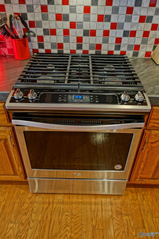 3402 Conger Rd SW, Huntsville, AL 35805 - photo 6