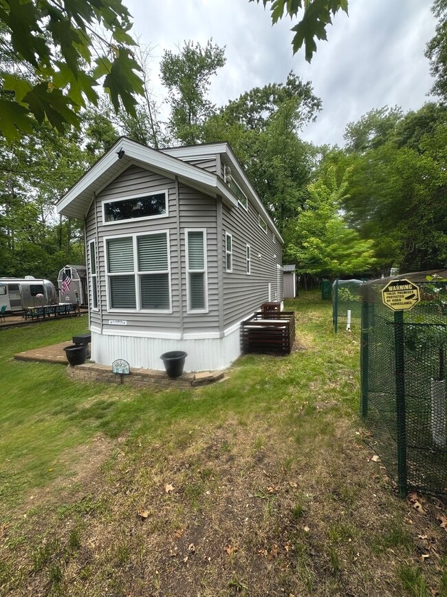 21-161 Woodhaven Lakes, Sublette, IL 61367 - photo 4