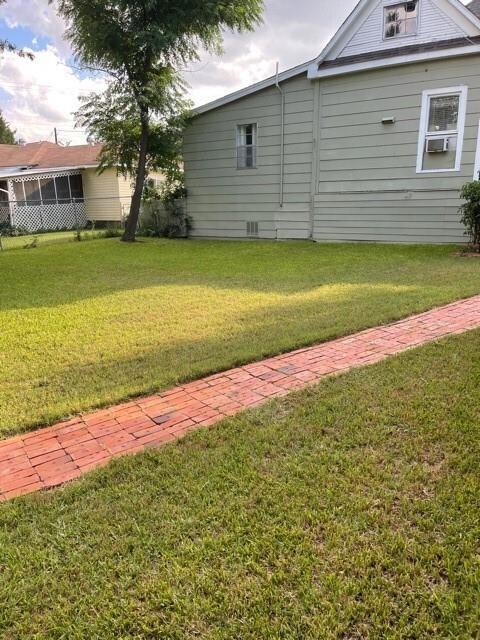 GREAT BACKYARD WITH ROOM TO PLAY