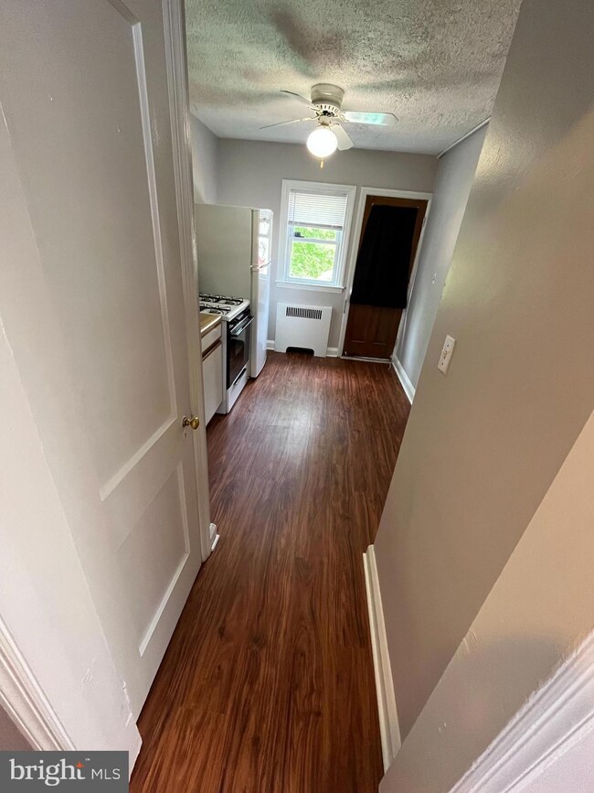 116 Cherrydell Rd unit 2, Catonsville, MD 21228 - photo 5