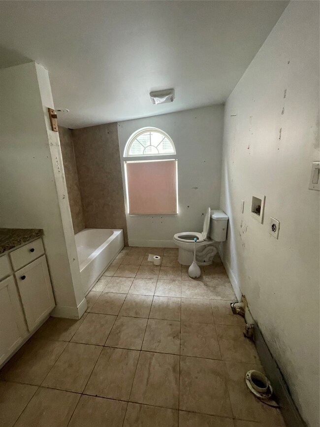 1721 Du Barry Ln, Houston, TX 77018 - photo 4