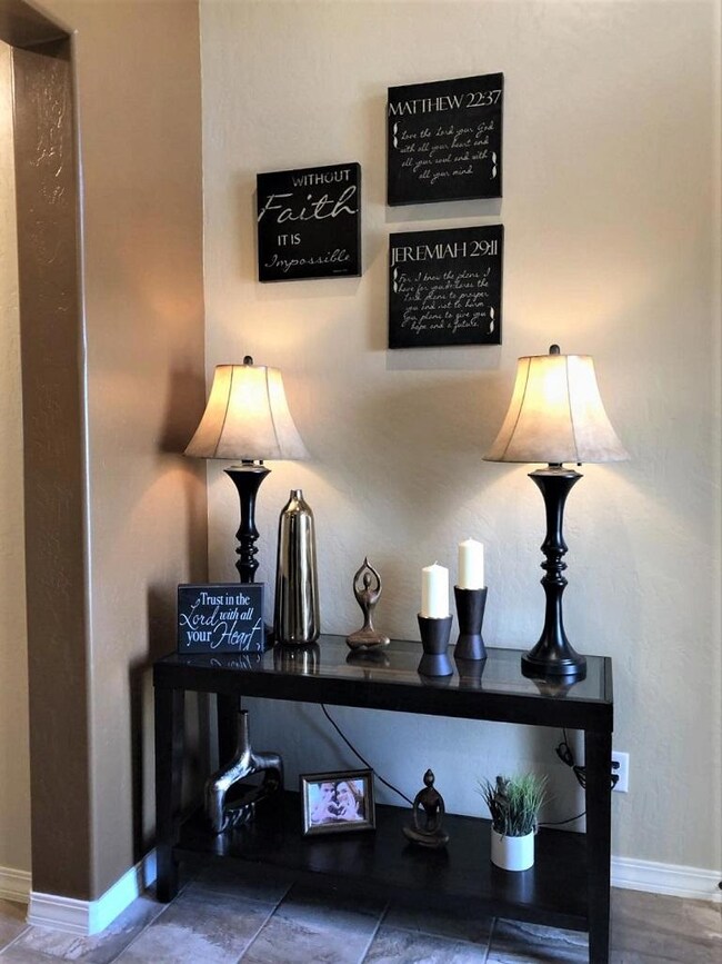 13549 Sproatley St, El Paso, TX 79928 - photo 2