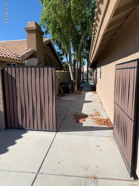 64 S Willow Creek St, Chandler, AZ 85225 - photo 4