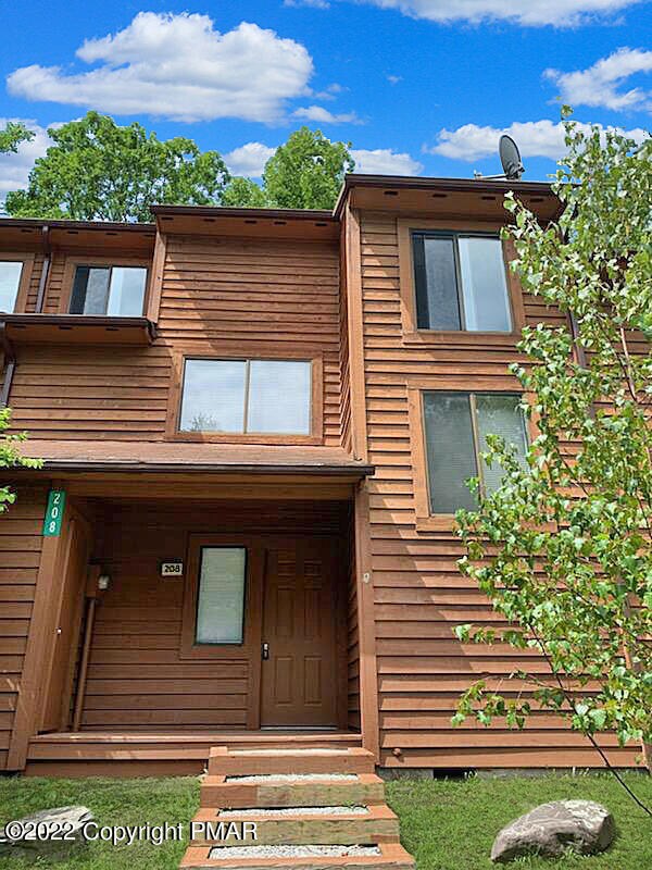 208 Falls Cir, Bushkill, PA 18324 - photo 3