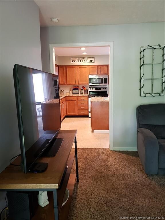 8318 Cypress Dr, Charlestown, IN 47111 - photo 6