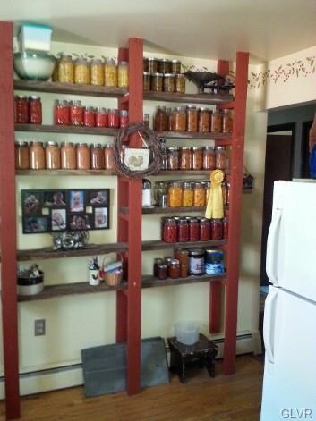 33 Mountain Rd, Lenhartsville, PA 19534 - photo 6