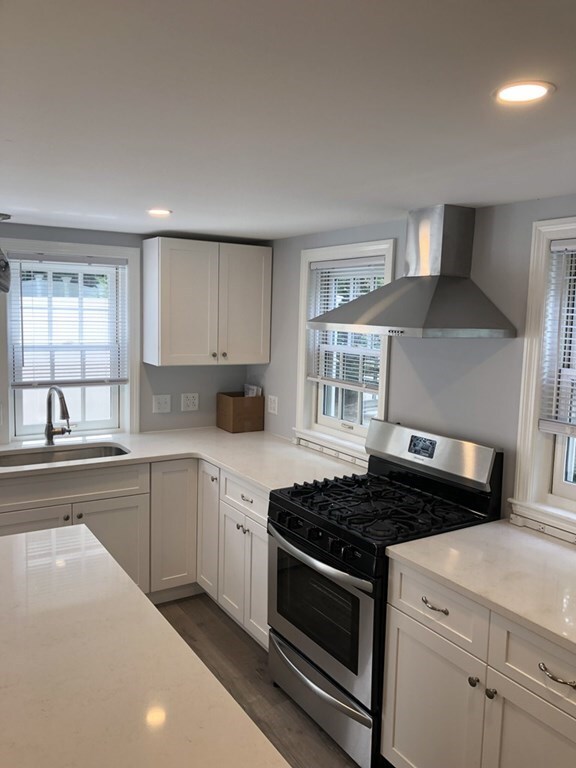 16 Elm St unit 1, Hingham, MA 02043 - photo 2