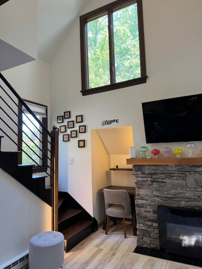 807 Murphys Rd unit 7D, Quechee, VT 05059 - photo 4