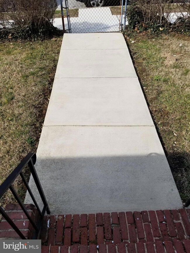 4018 Dorchester Rd, Gwynn Oak, MD 21207 - photo 2