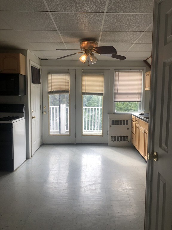 11 Fernwood Ave unit 3, Lynn, MA 01904 - photo 5