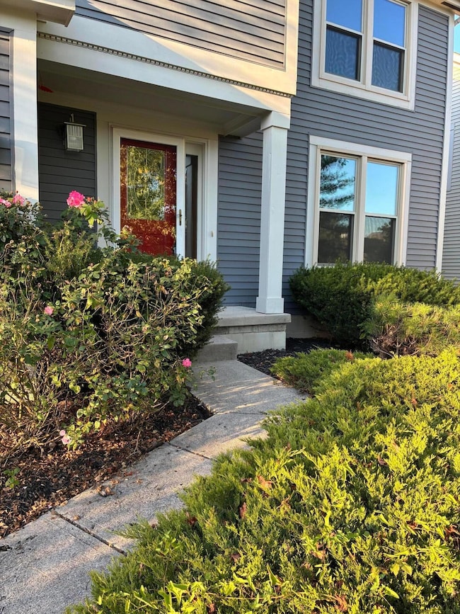 3660 Rivervail Dr, Columbus, OH 43221 - photo 2