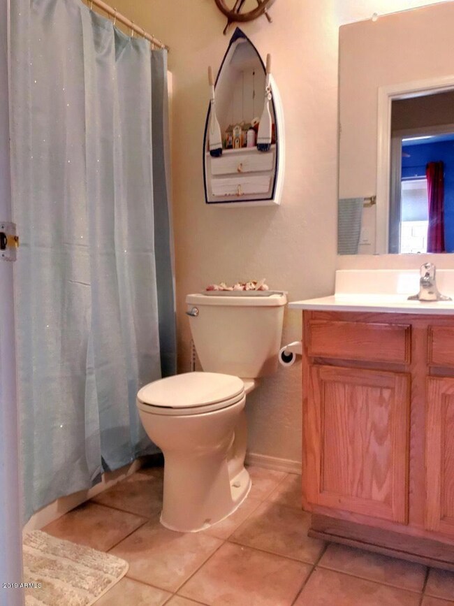 2nd Bathroom