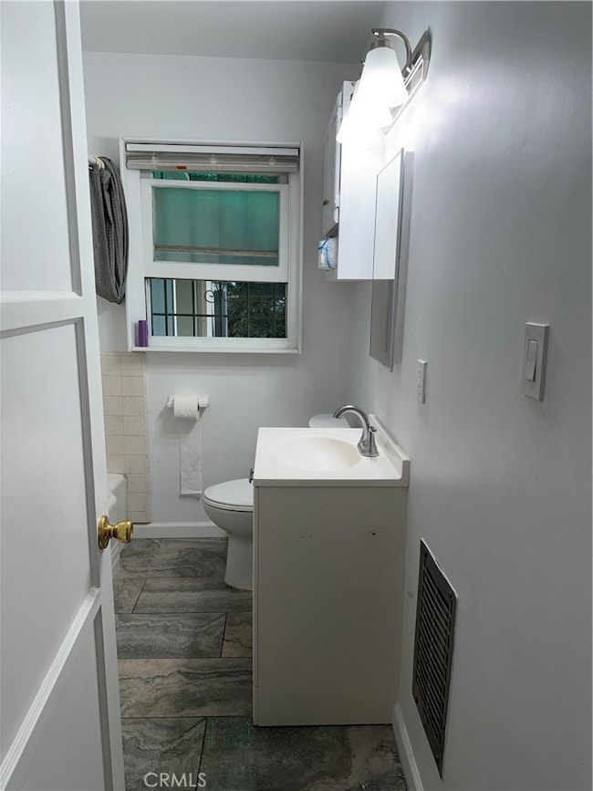 3244 Centralia St, Lakewood, CA 90712 - photo 7