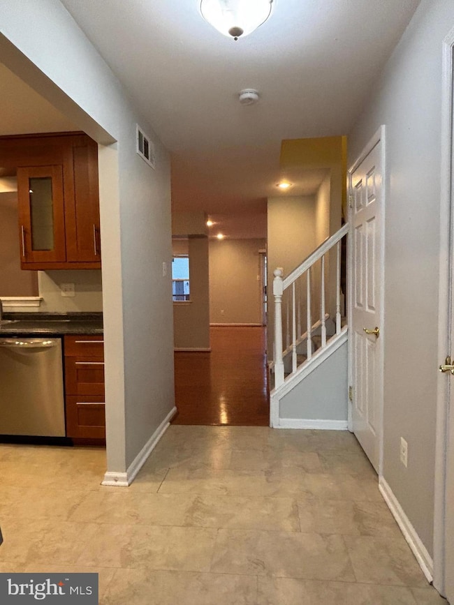 4666 Louise Saint Claire Dr, Doylestown, PA 18902 - photo 2