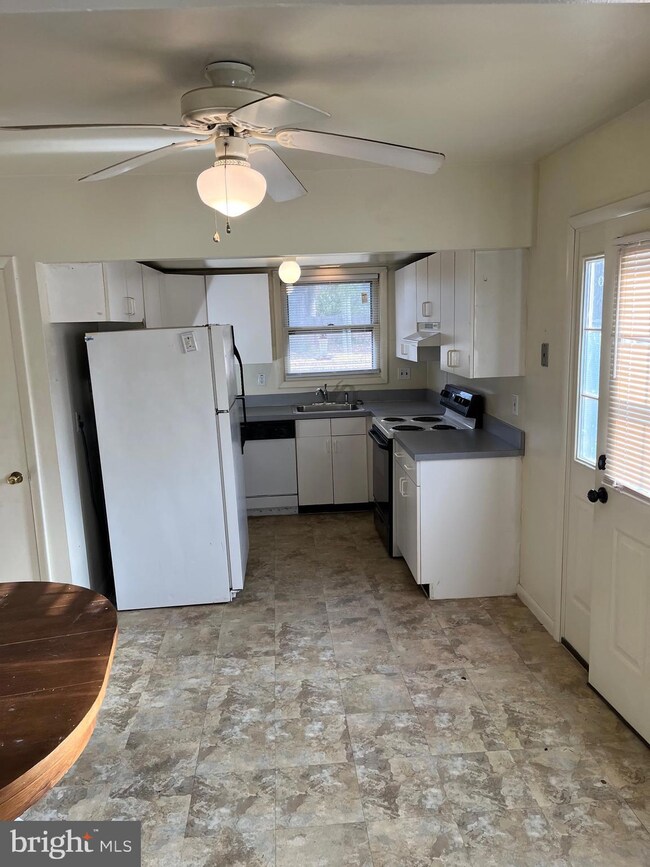 1051 N Main St, Glassboro, NJ 08028 - photo 6