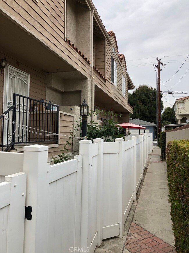 157 Diamond St unit B, Arcadia, CA 91006 - photo 2