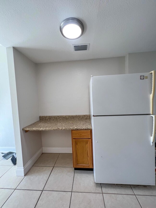 2518 Palmetto Dr unit A, Cocoa, FL 32926 - photo 6