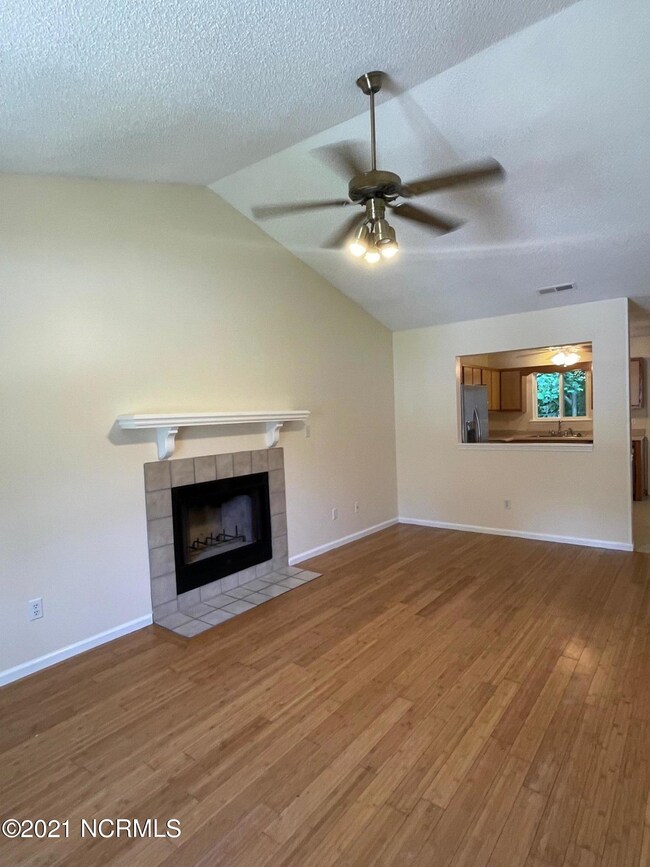 154 Brenda Dr, Jacksonville, NC 28546 - photo 6