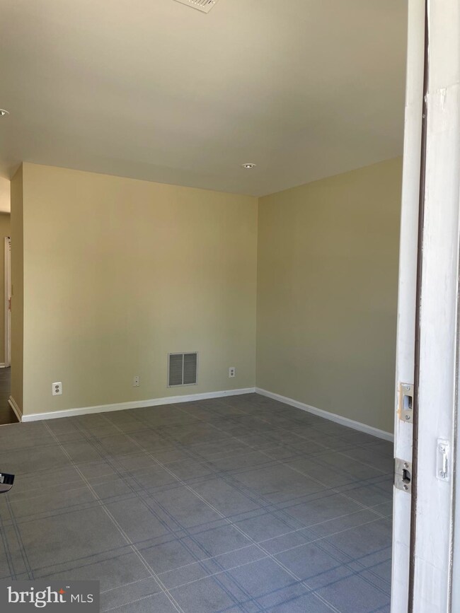 617 Madison Ct, Stafford, VA 22556 - photo 4